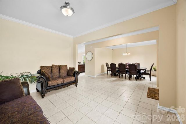700 Wood Lily Drive, Belmont, NC 28012