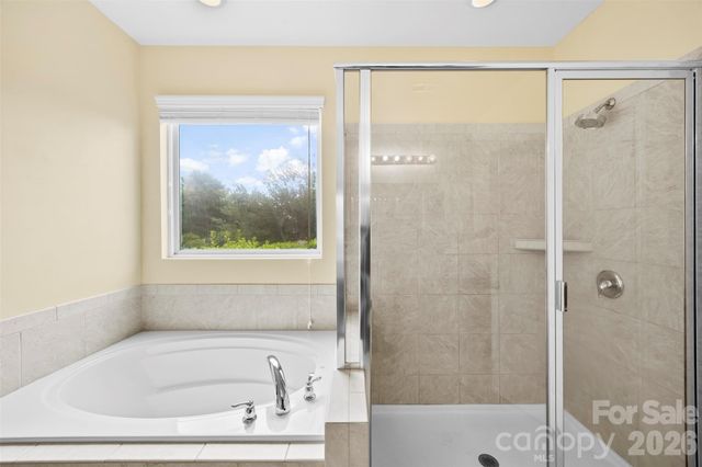 700 Wood Lily Drive, Belmont, NC 28012