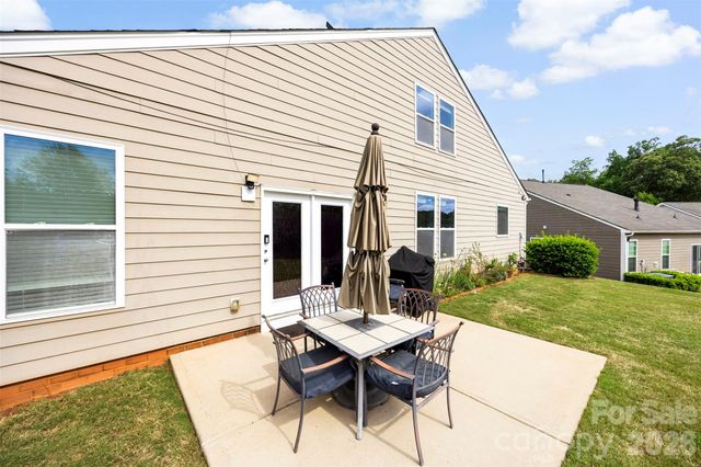 700 Wood Lily Drive, Belmont, NC 28012