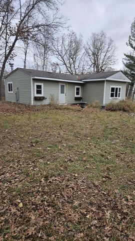 N6432 11th COURT, Westfield, WI 53964