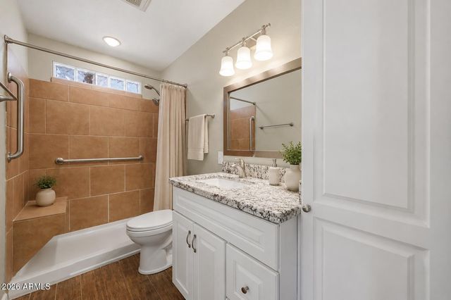 2310 E BETTY ELYSE Lane, Phoenix, AZ 85022
