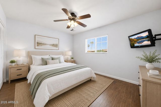 2310 E BETTY ELYSE Lane, Phoenix, AZ 85022