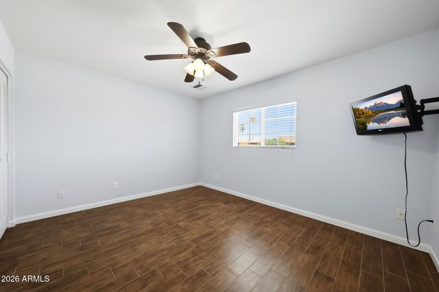 2310 E BETTY ELYSE Lane, Phoenix, AZ 85022
