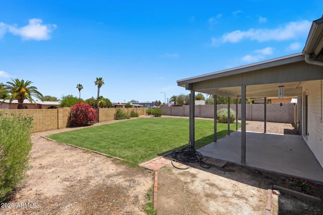 2310 E BETTY ELYSE Lane, Phoenix, AZ 85022