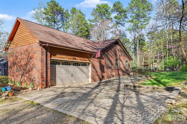 2199 Coddle Creek Highway, Mooresville, NC 28115
