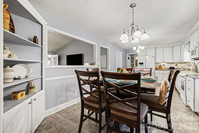 2199 Coddle Creek Highway, Mooresville, NC 28115