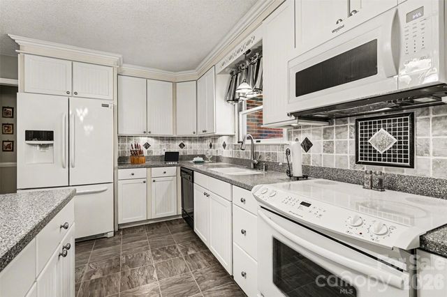 2199 Coddle Creek Highway, Mooresville, NC 28115