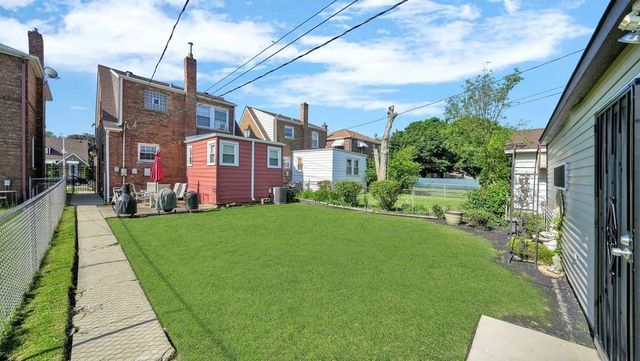 3648 W 68th Place, Chicago, IL 60629