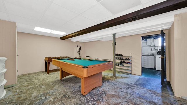 3648 W 68th Place, Chicago, IL 60629