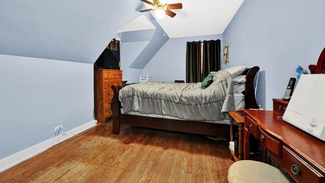 3648 W 68th Place, Chicago, IL 60629