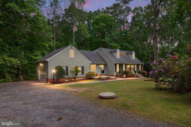 8030 SINGING WOOD LN, Spotsylvania, VA 22553