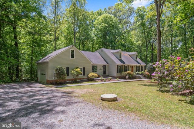 8030 SINGING WOOD LN, Spotsylvania, VA 22553
