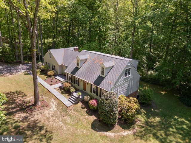 8030 SINGING WOOD LN, Spotsylvania, VA 22553