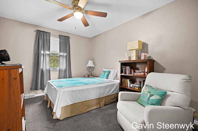 401 Kingwood Drive, Holland, MI 49424