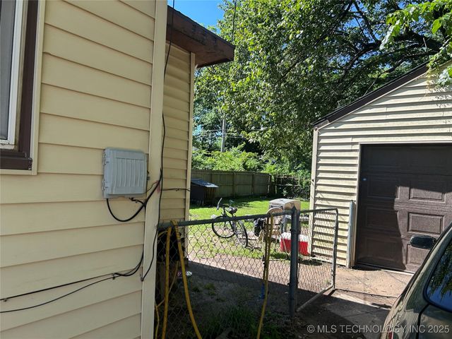 1611 Baltimore Street, Muskogee, OK 74403