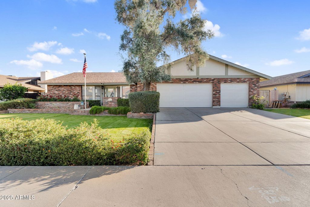 2655 E ENCANTO Street, Mesa, AZ 85213