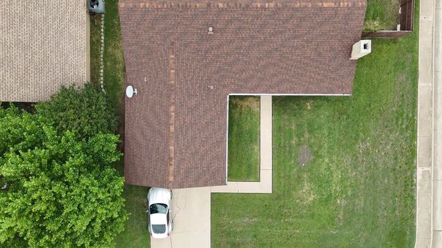 2838 Padre Lane, Grand Prairie, TX 75052