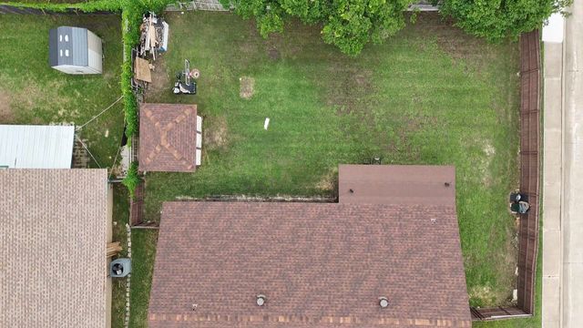 2838 Padre Lane, Grand Prairie, TX 75052