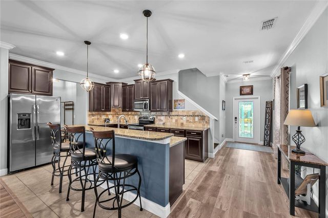 10902 RAINBOW PYRITE DRIVE, Wimauma, FL 33598