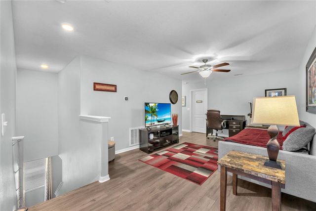 10902 RAINBOW PYRITE DRIVE, Wimauma, FL 33598