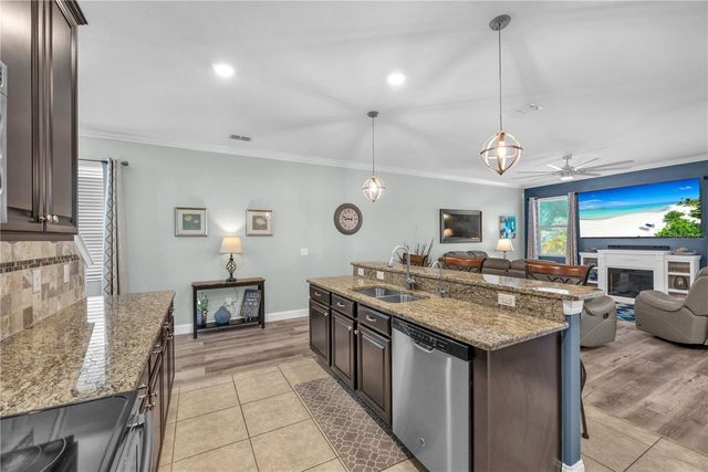 10902 RAINBOW PYRITE DRIVE, Wimauma, FL 33598