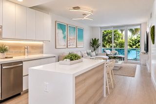 2301 Collins Avenue 318, Miami Beach, FL 33139