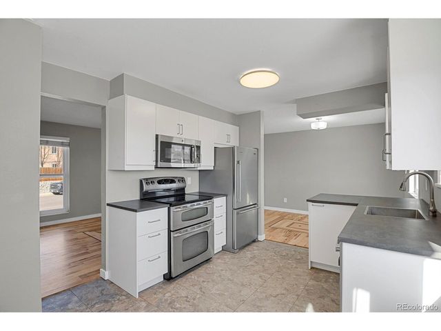 7686 S Garland St, Littleton, CO 80128