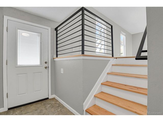 7686 S Garland St, Littleton, CO 80128