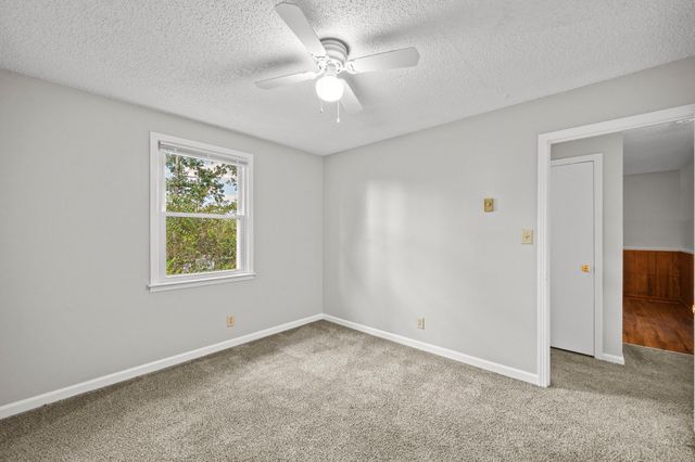 1906 Batts Ln Apt C, Clarksville, TN 37042