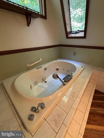 1349 QUAKER CHURCH RD, Street, MD 21154
