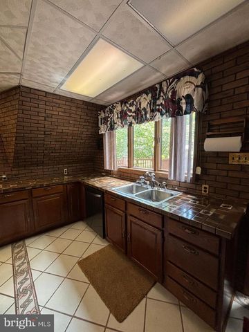 1349 QUAKER CHURCH RD, Street, MD 21154