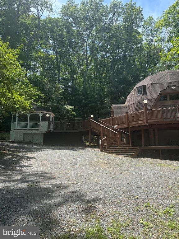 Image 20 of property listing at 1349 QUAKER CHURCH RD, Street, MD 21154