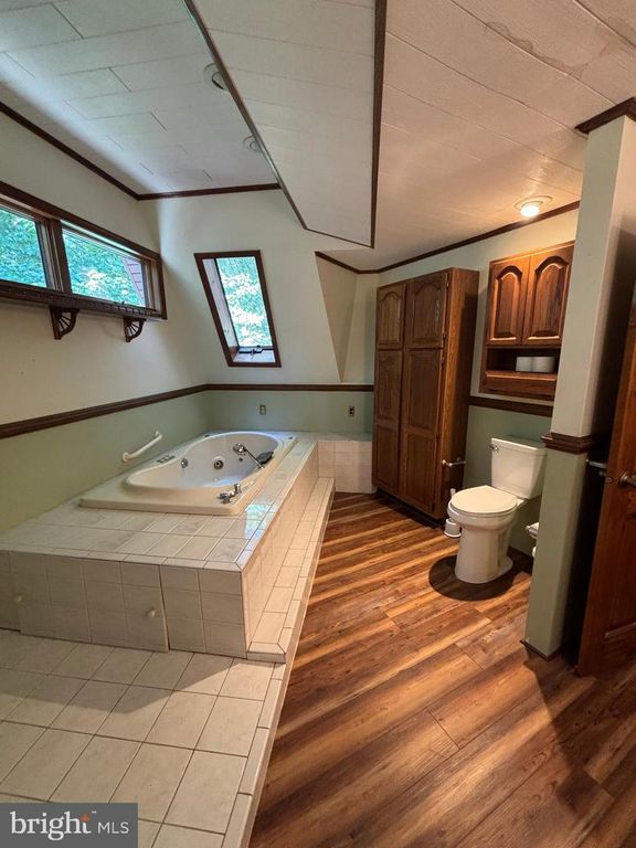 Image 54 of property listing at 1349 QUAKER CHURCH RD, Street, MD 21154
