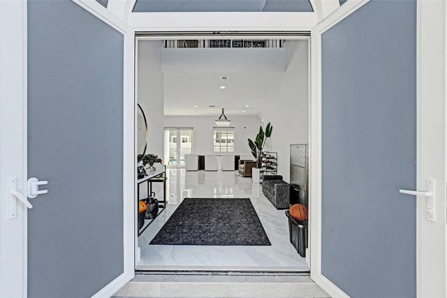 3534 Forest View Creek, Dania Beach, FL 33312