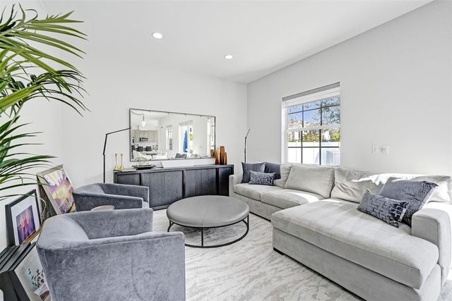 3534 Forest View Creek, Dania Beach, FL 33312