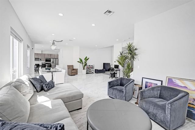 3534 Forest View Creek, Dania Beach, FL 33312