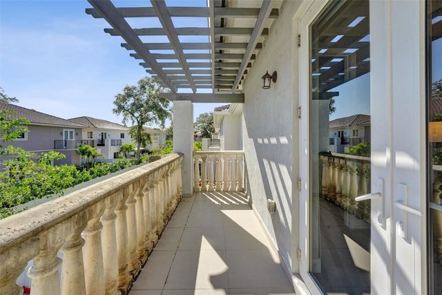 3534 Forest View Creek, Dania Beach, FL 33312