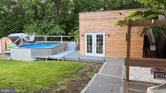 4804 HILLTOP CT, Nottingham, MD 21236