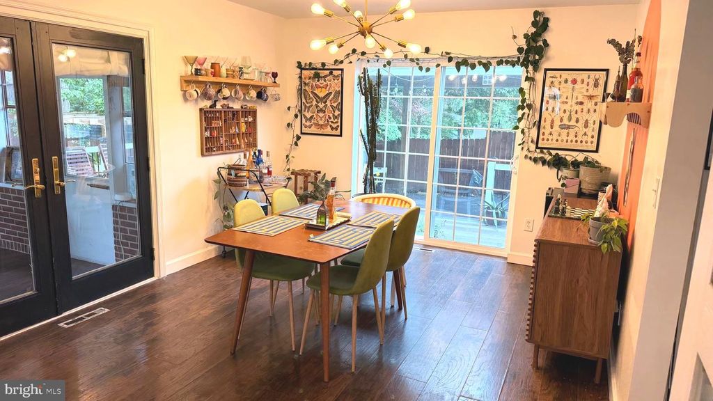 Image 21 of property listing at 4804 HILLTOP CT, Nottingham, MD 21236