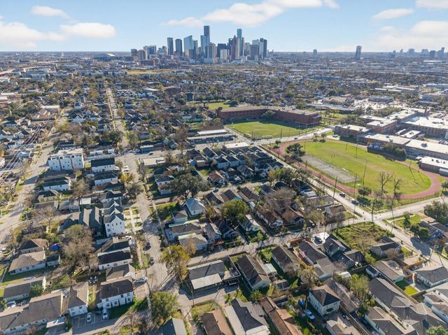 1218 Genova Street, Houston, TX 77009