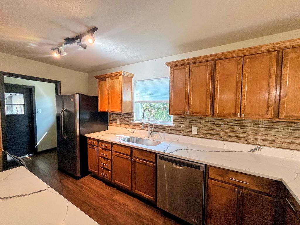 2508 Buffalo Drive, Arlington, TX 76013 — photo 4