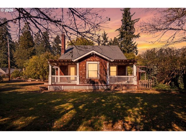 5675 CHILDS Rd, Lake Oswego, OR 97035