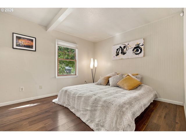 5675 CHILDS Rd, Lake Oswego, OR 97035