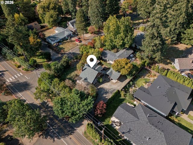 5675 CHILDS Rd, Lake Oswego, OR 97035