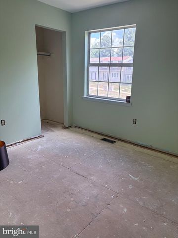 7828 MICHELE DR, Landover, MD 20785