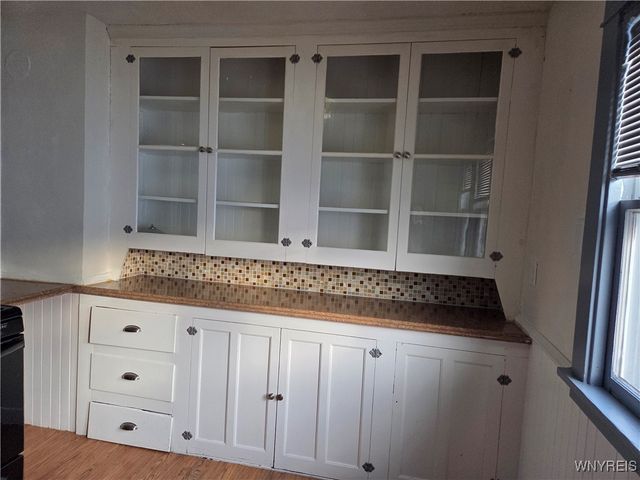 212 Newburgh Avenue UPPER, Buffalo, NY 14215