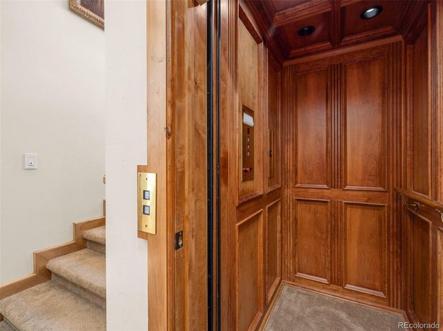 183 E Greenway Avenue, Pueblo, CO 81007