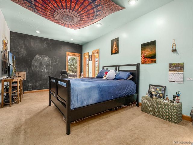 183 E Greenway Avenue, Pueblo, CO 81007