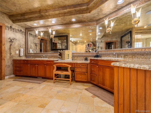 183 E Greenway Avenue, Pueblo, CO 81007