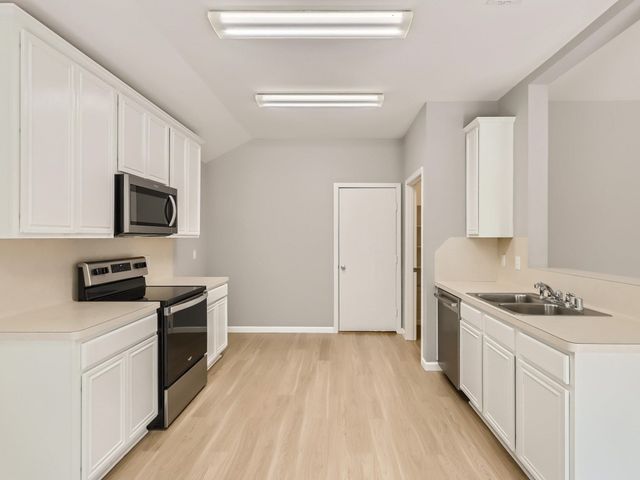 1429 Constantina Drive, Denton, TX 76207